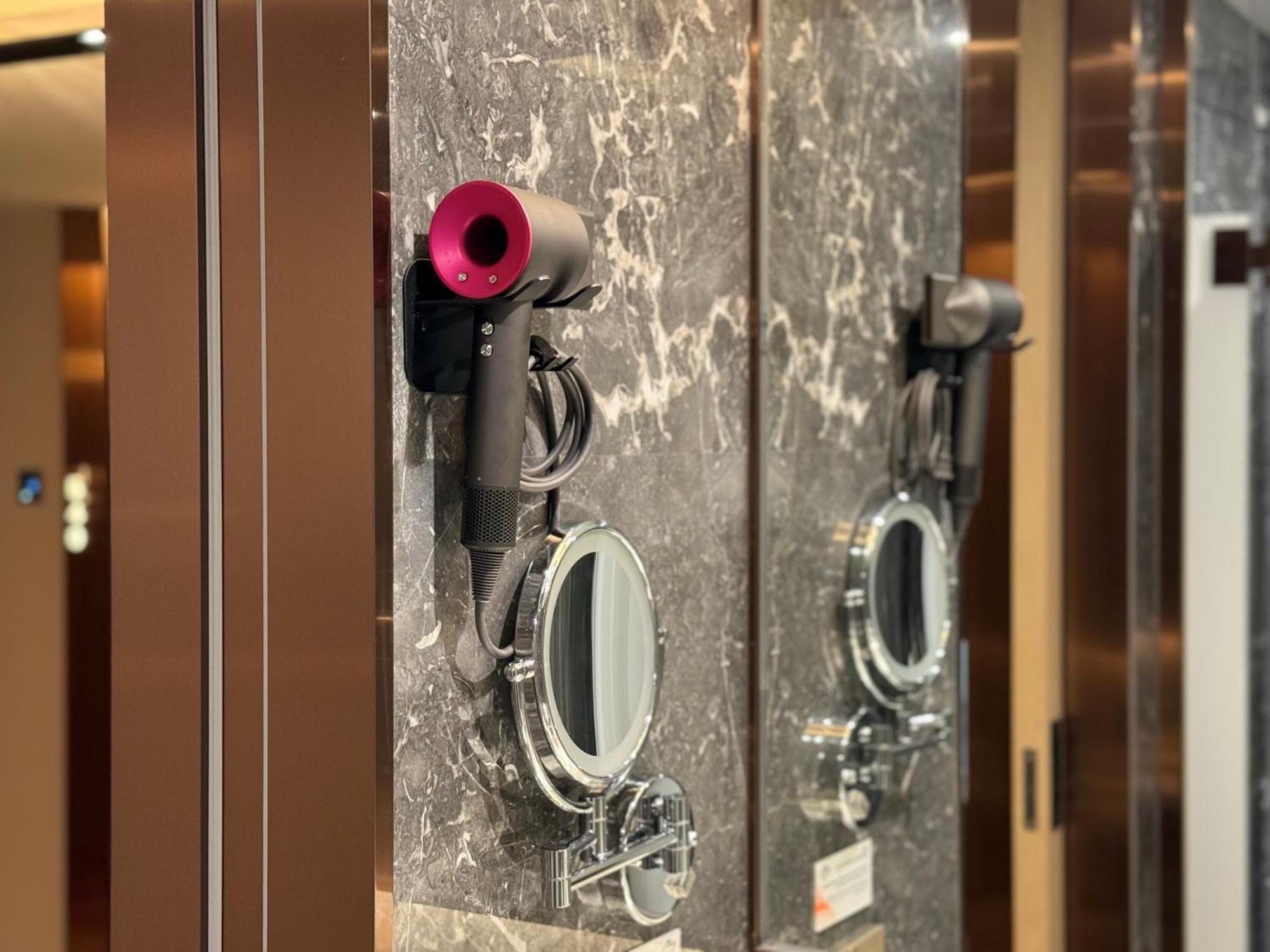 Camera Tripla Classic (Sconto del 30% al Ristorante Cinese, Bevande e Pesce Esclusi)